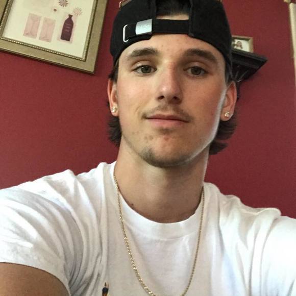 Meet your Posher, Brendan - Picture 1 of 1